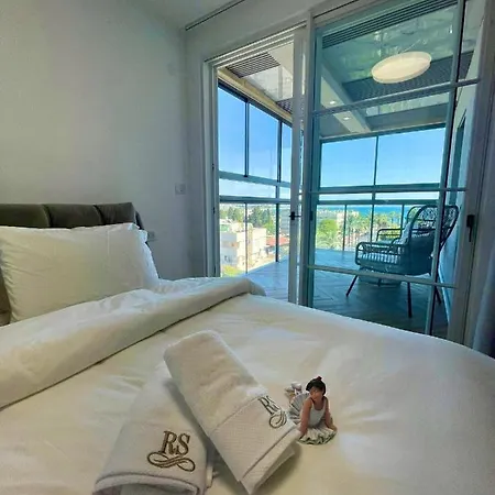 Suite In White Acre Exterior photo